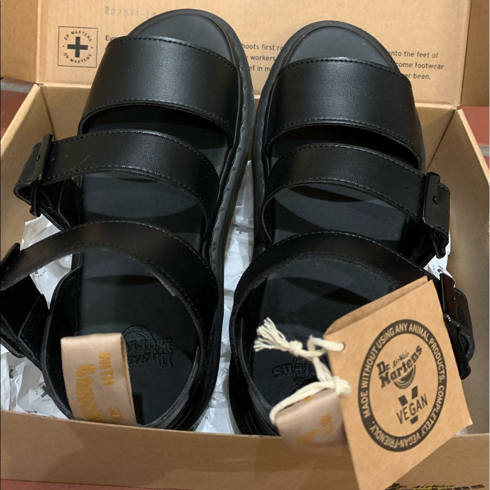 Dr. Martens Vegan Gryphon Gladiator Sandals Size 8